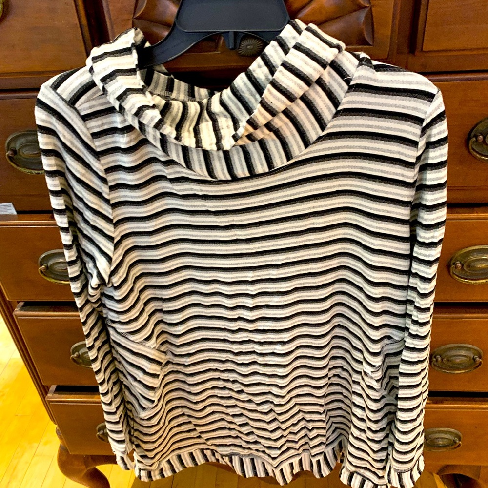 Large knit tunic.  Black and white strip..